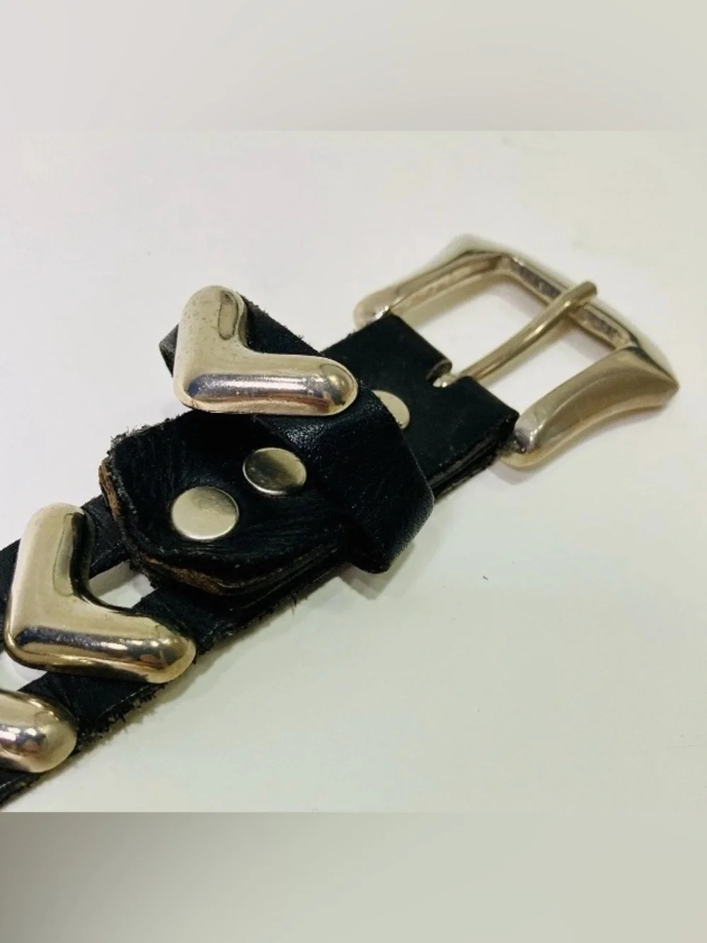Vintage Heavy Sand Castle Black Leather Polished Steel 90s Biker Rocker Belt